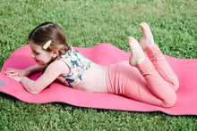 Load image into Gallery viewer, Floral Yoga Top