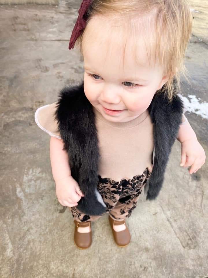 Baby black fur clearance vest