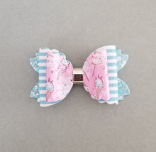 Load image into Gallery viewer, Ice cream Bow #1