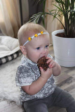 Load image into Gallery viewer, Rosette Headband