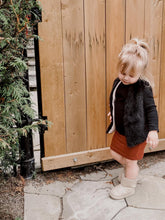 Load image into Gallery viewer, Faux Fur Vest