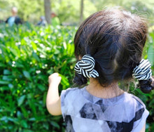 Load image into Gallery viewer, Stripe White &amp; Black Scrunchie