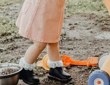 Load image into Gallery viewer, Lace tutu ankle socks