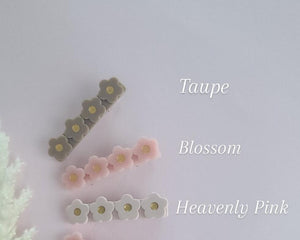 Floral Clip